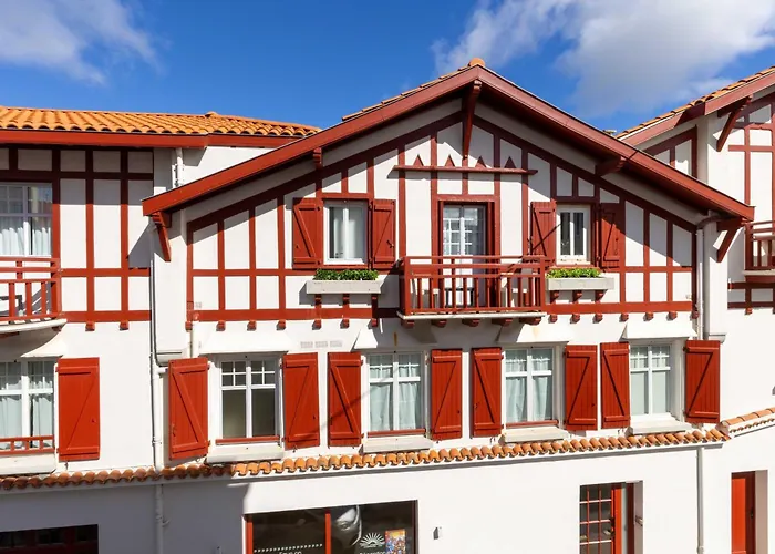 Hotel Kemaris