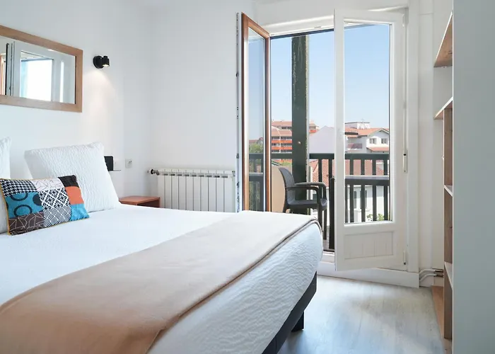 Logis Hotel & Restaurant Bergeret Sport