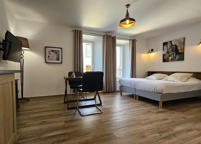 Hotel La Fete En Provence