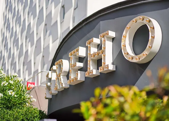 Ibis Paris Porte D'Orleans