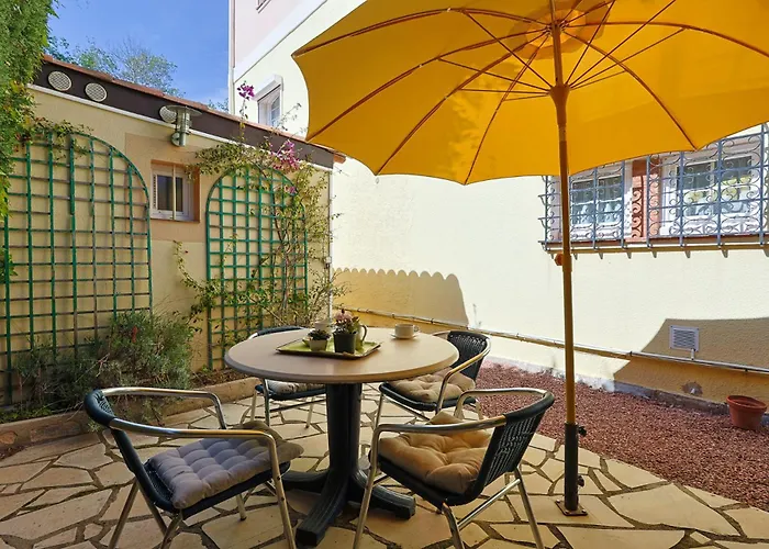 Logis Hotel L'Esterella