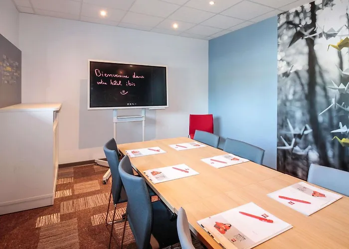 Ibis Cahors Hotel