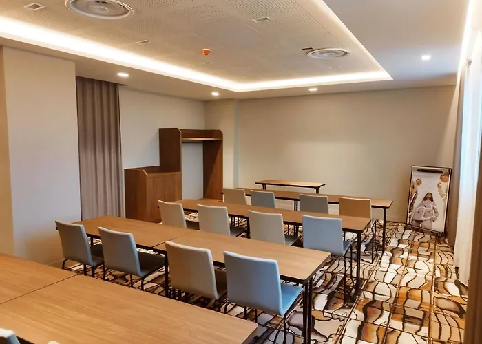 Ibis Acheres St Germain En Laye