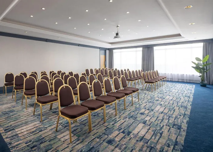 Hilton Paris Charles De Gaulle Airport Hotel Le Mesnil-Amelot