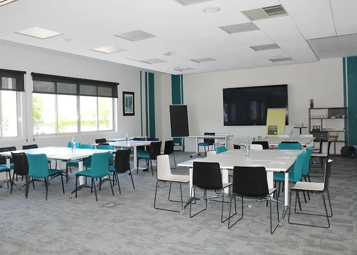 Ibis Styles Crolles Grenoble A41