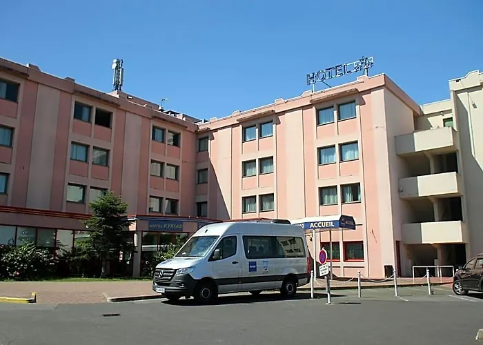 Hotel Kyriad Orly Aeroport
