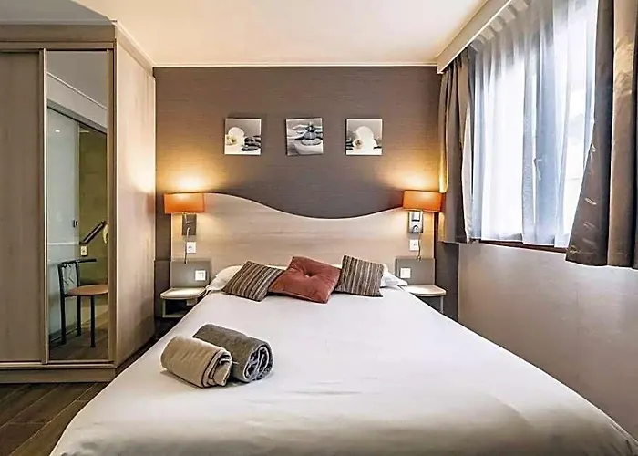 Logis Hotel Au Tambour