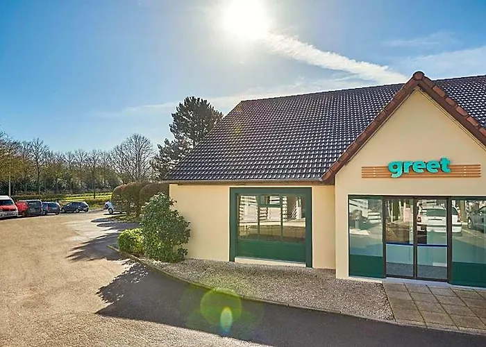 Greet Hotel Versailles - Voisins Le Bretonneux