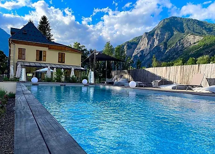 Bo Lodge
