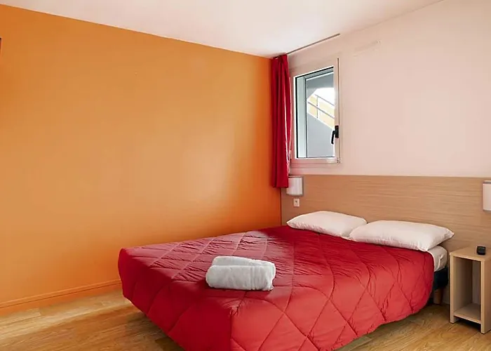 Premiere Classe La Ville Du Bois