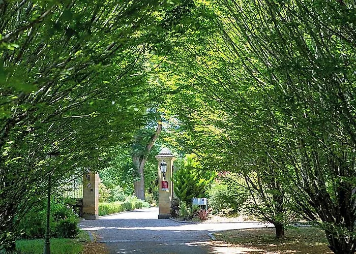 Domaine De Monrecour - Hotel & Restaurant - Proche De Sarlat