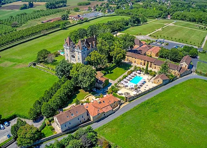 Domaine De Monrecour - Hotel & Restaurant - Proche De Sarlat