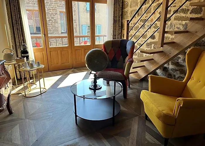 Le 19 - Suite Lafayette 70M2 - Centre Historique - Clim