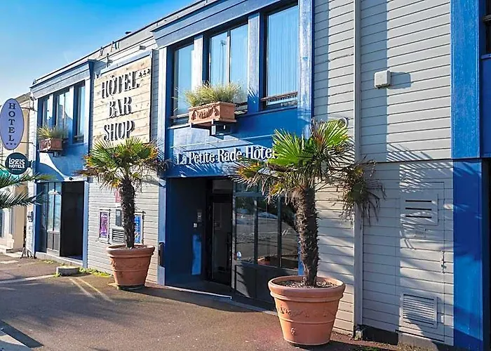 Logis Hotel - La Petite Rade
