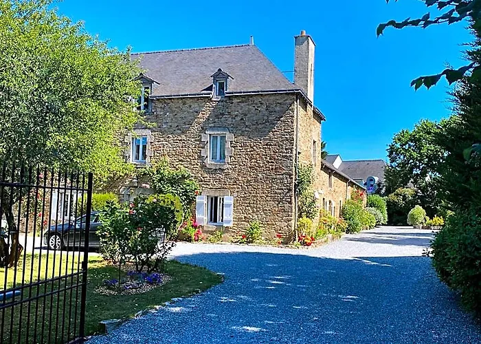 Manoir De Beaupre Bed & Breakfast Vannes
