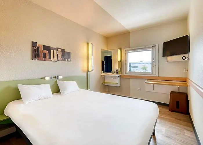 Ibis Budget Versailles - Trappes