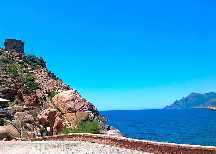 Le monte rosso