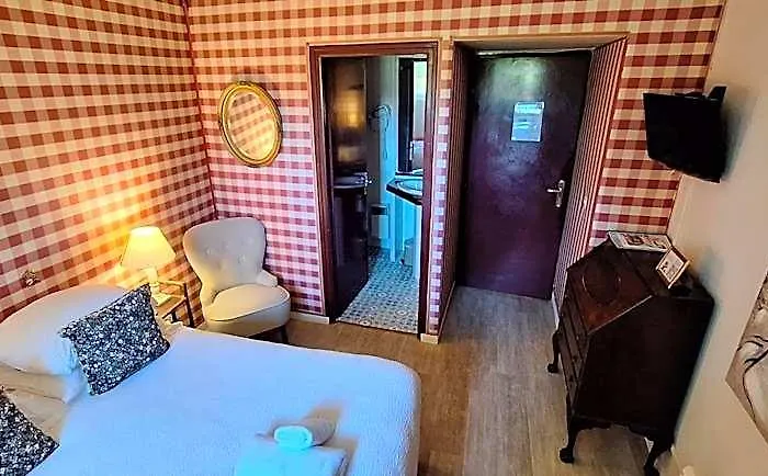 Logis Hotel Kastell Dinec'H
