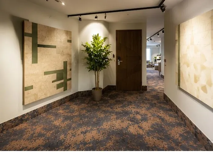 APARTÉ Hotel
