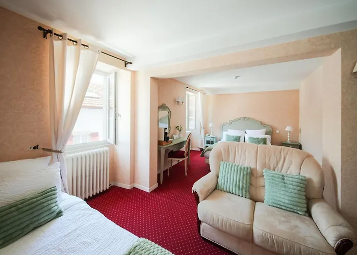 Logis Hôtel Auberge Lukaïna