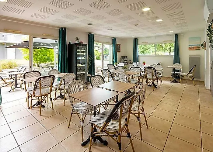 Sure Hotel By Best Western Mont-De-Marsan