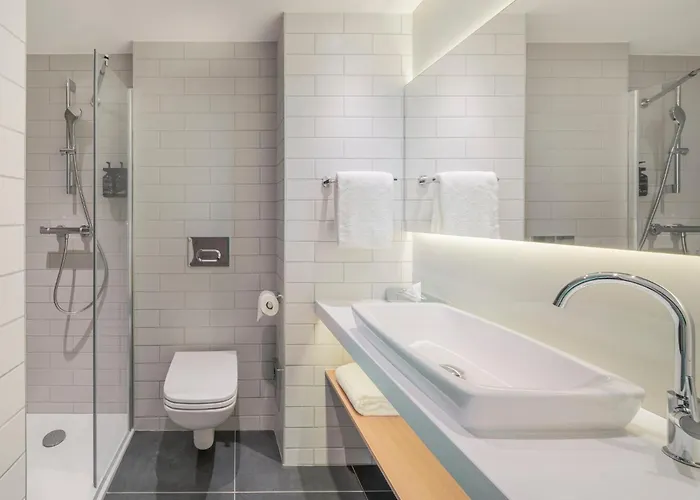 Holiday Inn Express - Marne-La-Vallee Val D'Europe By Ihg Bailly-Romainvilliers