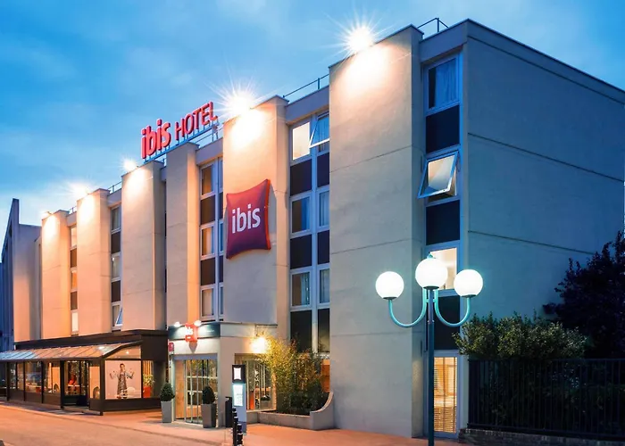 Ibis Paris Gennevilliers Hotel