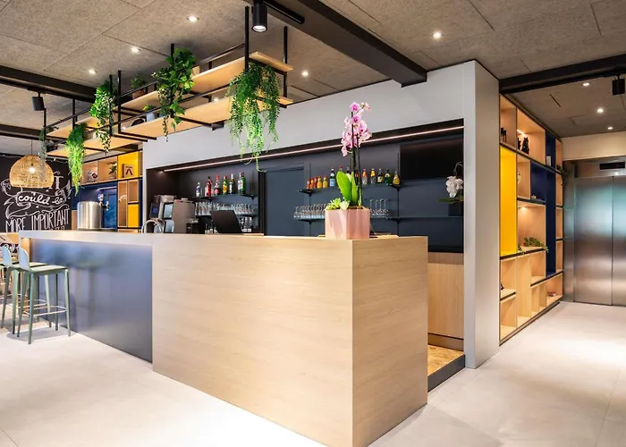 Ibis Paris Meudon Velizy Hotel