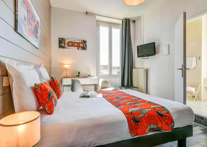 Logis Hostellerie du Neez Le Clos Gourmand