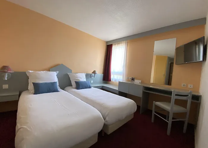 Brit Hotel Essentiel Moulins Avermes ex NB hotel