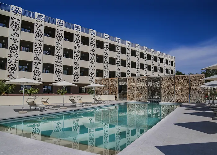 Hotel Restaurant San Lucianu