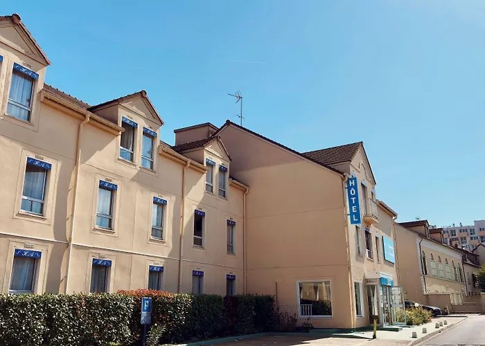 Kyriad Direct Arpajon