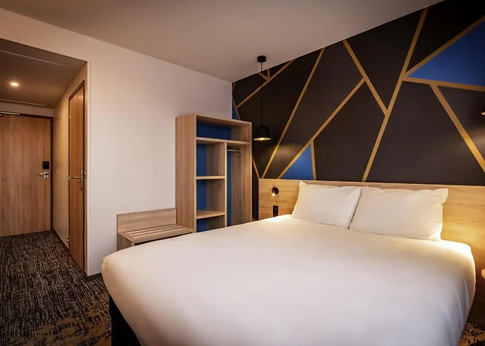 ibis Styles Valenciennes Petite Foret