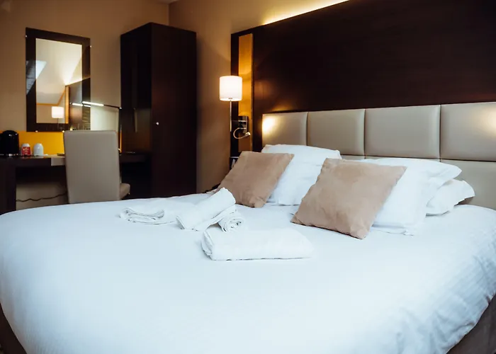 Hotel Le Dauphin Les Loges