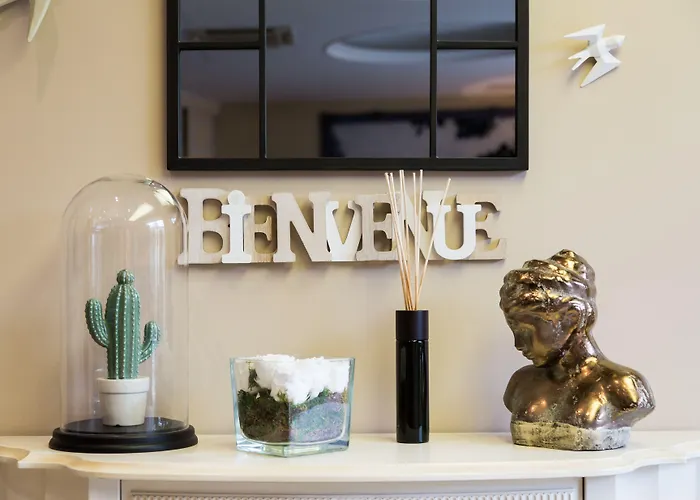 Hotel The Originals Boutique Rueil Sur Seine
