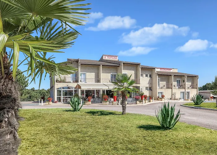 Hotel Restaurant Logis Le Tropicana