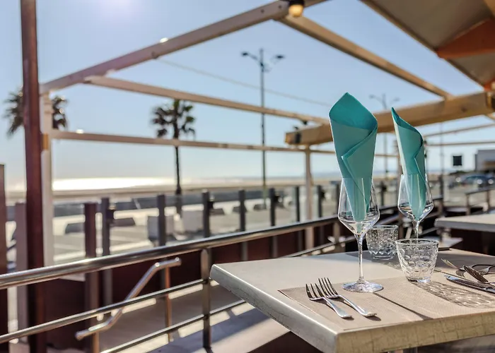 Logis Hôtel Mediterranee