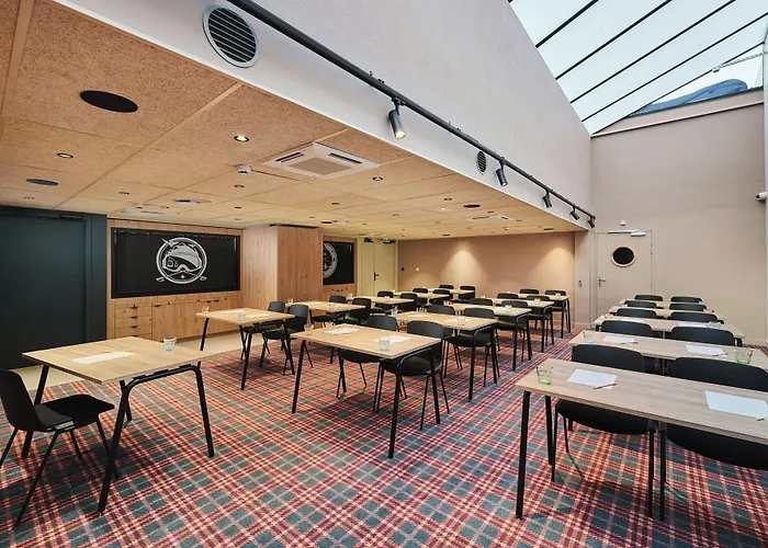 Moxy Annecy