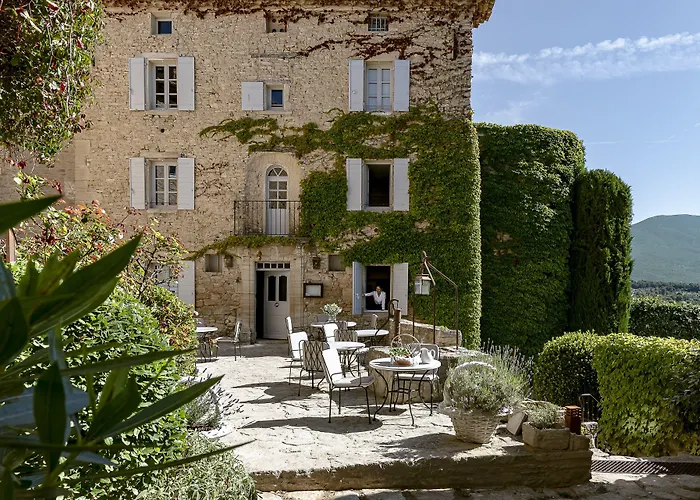 Hotel Crillon Le Brave