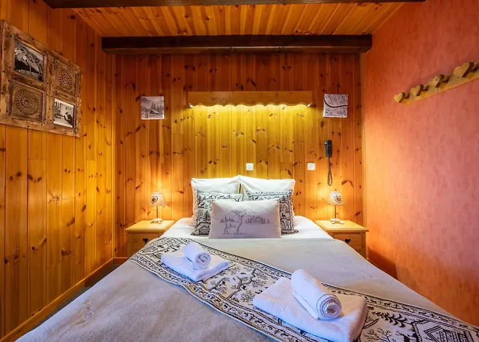 Hotels Les Catrems&Le Montagnou