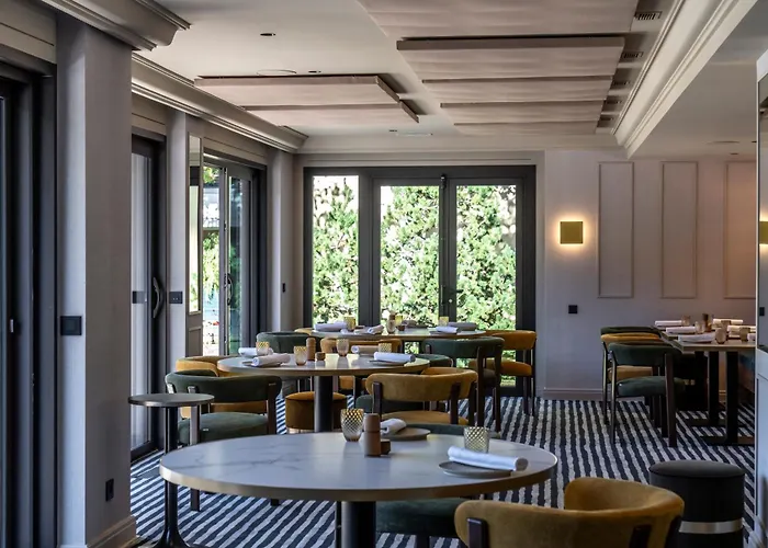 Hôtel Restaurant Baud