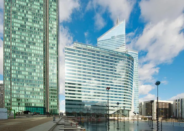 Hôtel Melia Paris La Défense