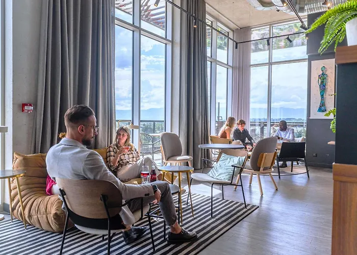Novotel Annemasse Centre - Porte De Geneve