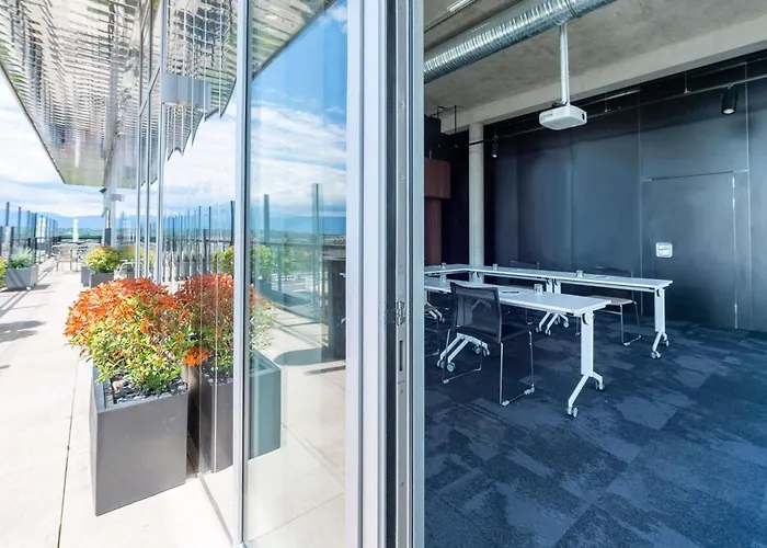 Novotel Annemasse Centre - Porte De Geneve