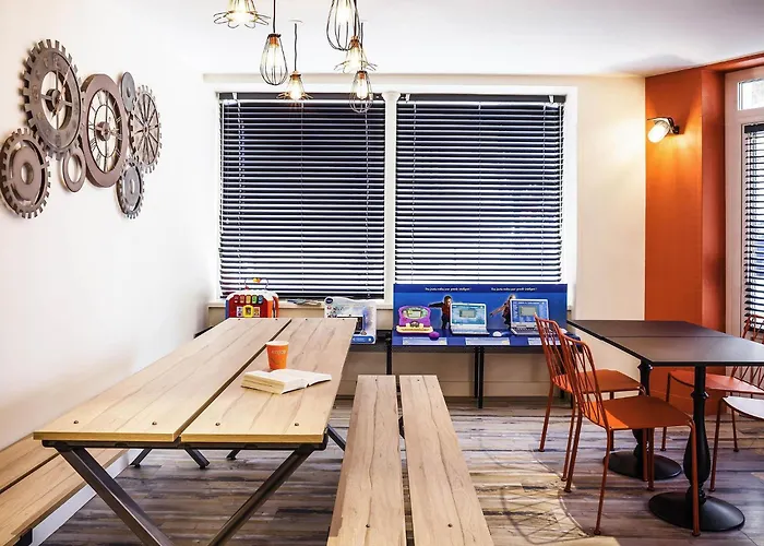 Ibis Styles Paris Mairie De Clichy Hotel