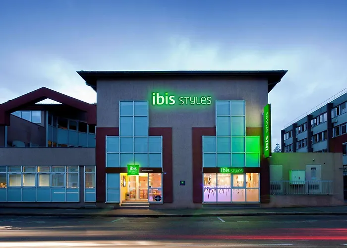 Ibis Styles Bourg-En-Bresse Centre Hotel