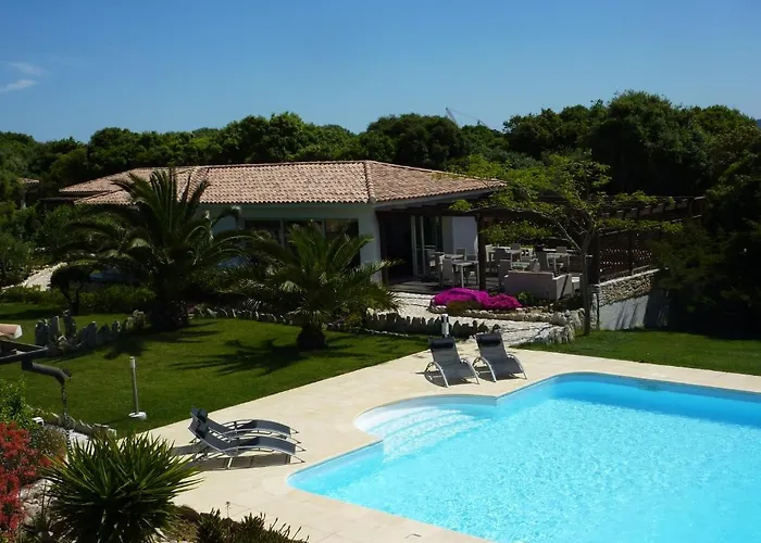 Poisson Rouge Hotel Bonifacio 