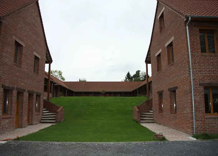 Hôtel Les Charmilles de Mormal