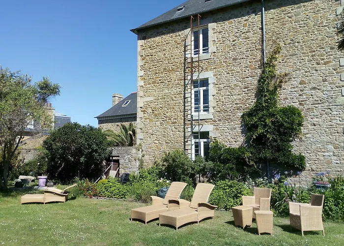 Grand Hotel De Port Blanc