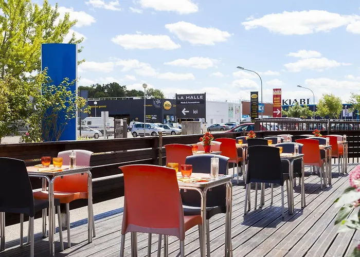 FH Confort Hotel Orléans Co'met